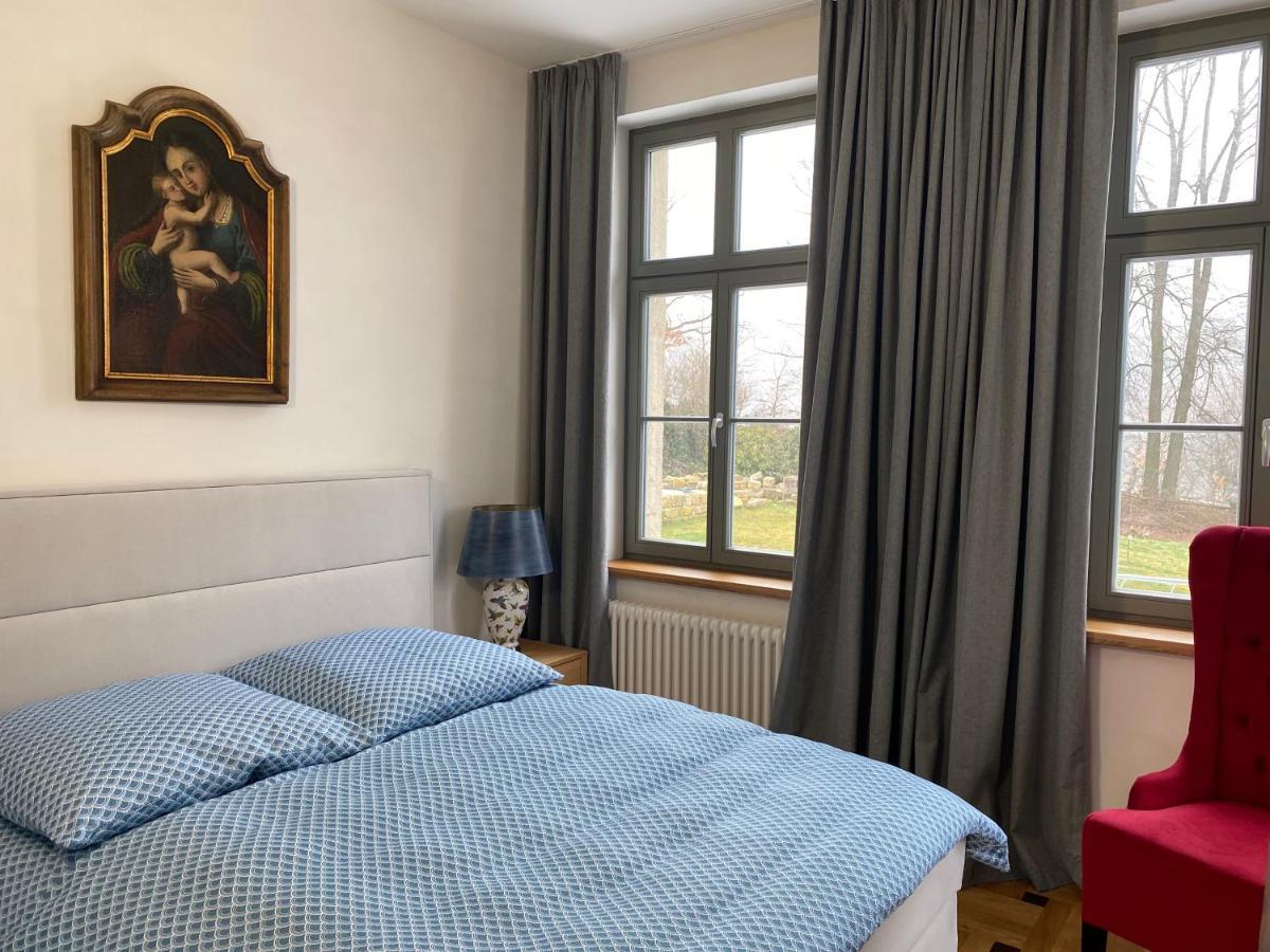 Altes Pfarrhaus Apartment Papstdorf Exterior photo